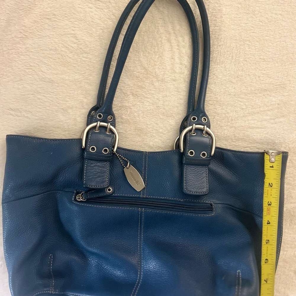 Tignanello leather bag and matching wallet. - Picture 3 of 9